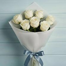 Букет 7 Белых роз Эдлесс Лав в Нелидово