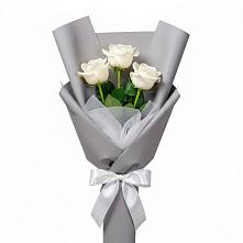 Букет 3 белые розы в Нелидово