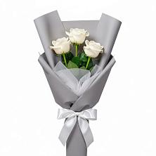 Букет 3 белые розы в Нелидово