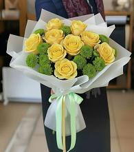 Букет цветов из:  Хризантемы и Розы в Нелидово