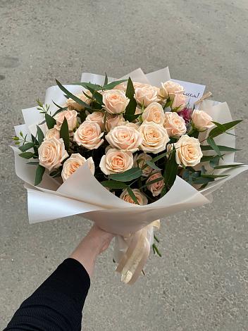 Букет Кремовые розы Латте в Нелидово