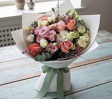 Букет цветов из:  Розы, Лизиантусы и Гвоздики в Нелидово